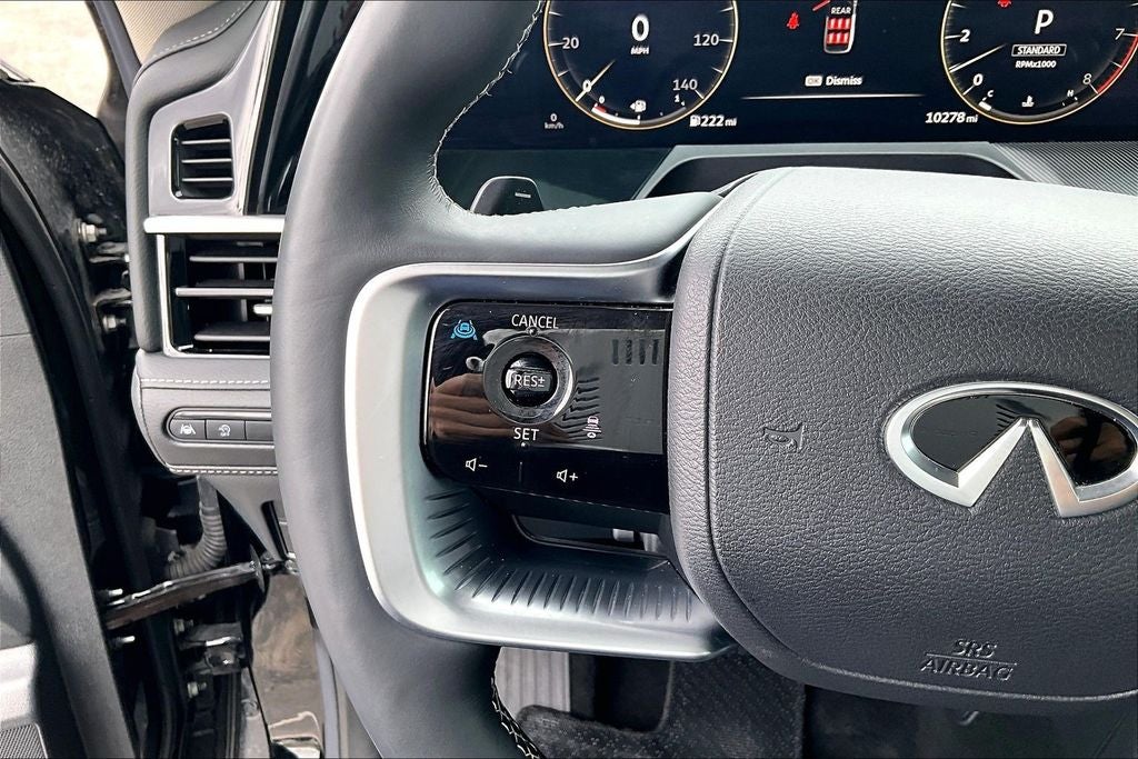 2025 INFINITI QX80 PURE