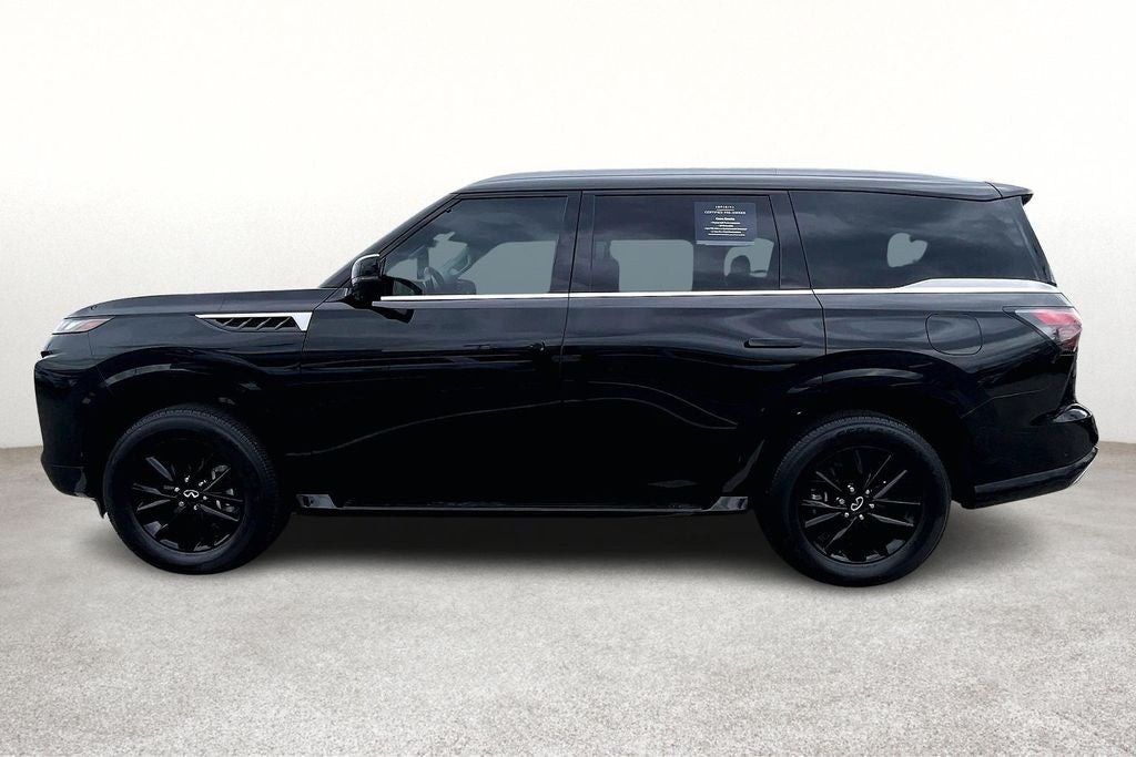 2025 INFINITI QX80 PURE