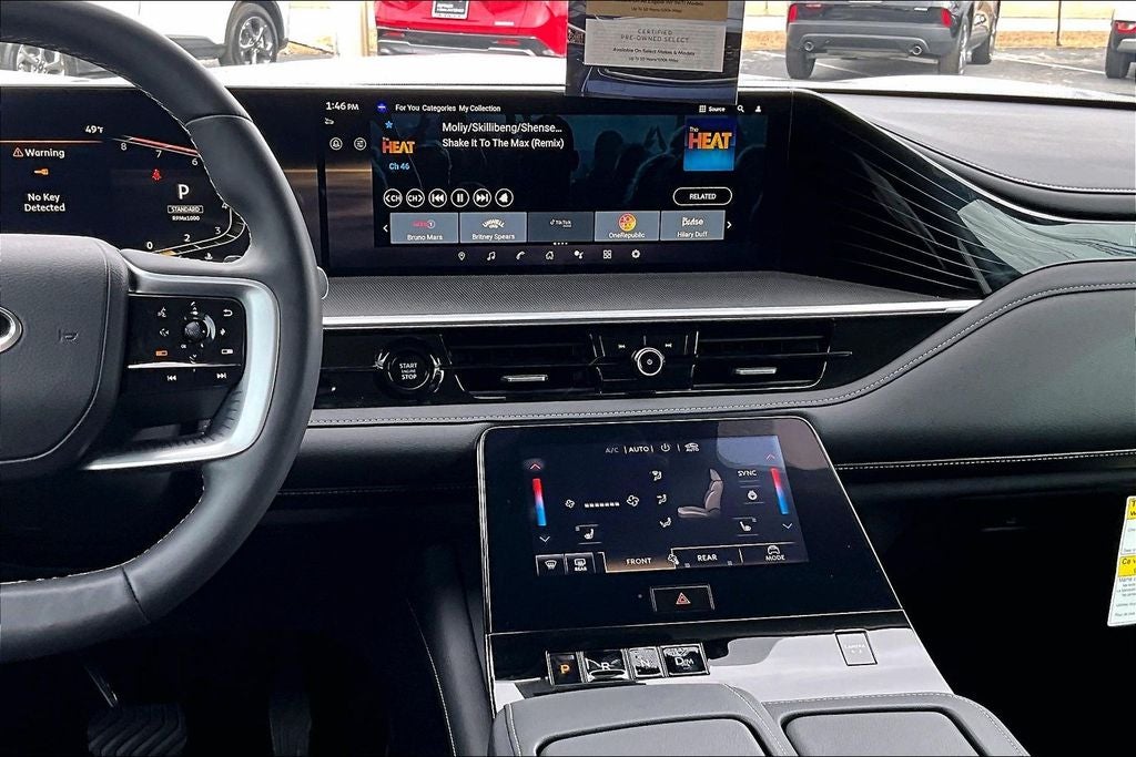 2025 INFINITI QX80 PURE