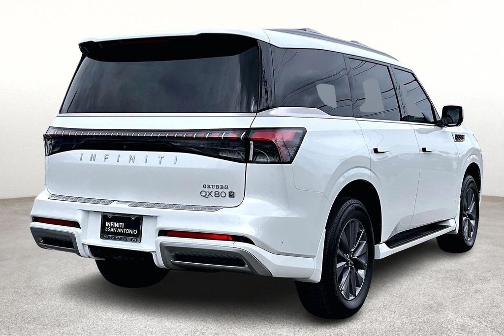2025 INFINITI QX80 PURE