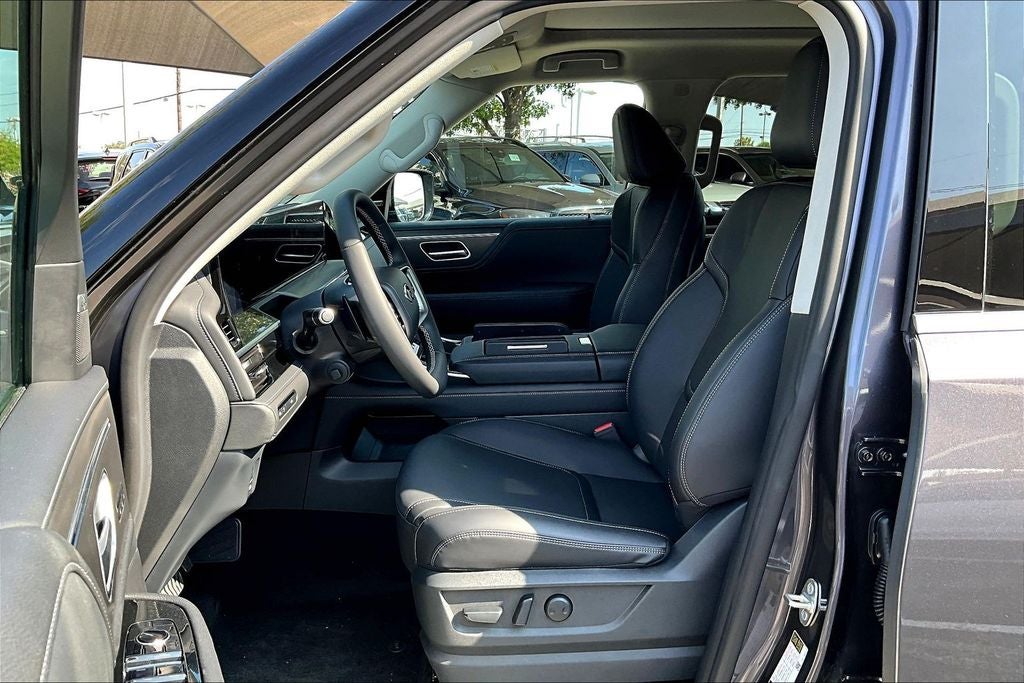 2026 INFINITI QX80 PURE