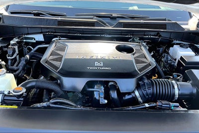 2025 INFINITI QX80 LUXE