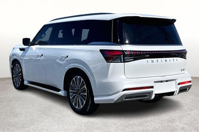 2025 INFINITI QX80 LUXE