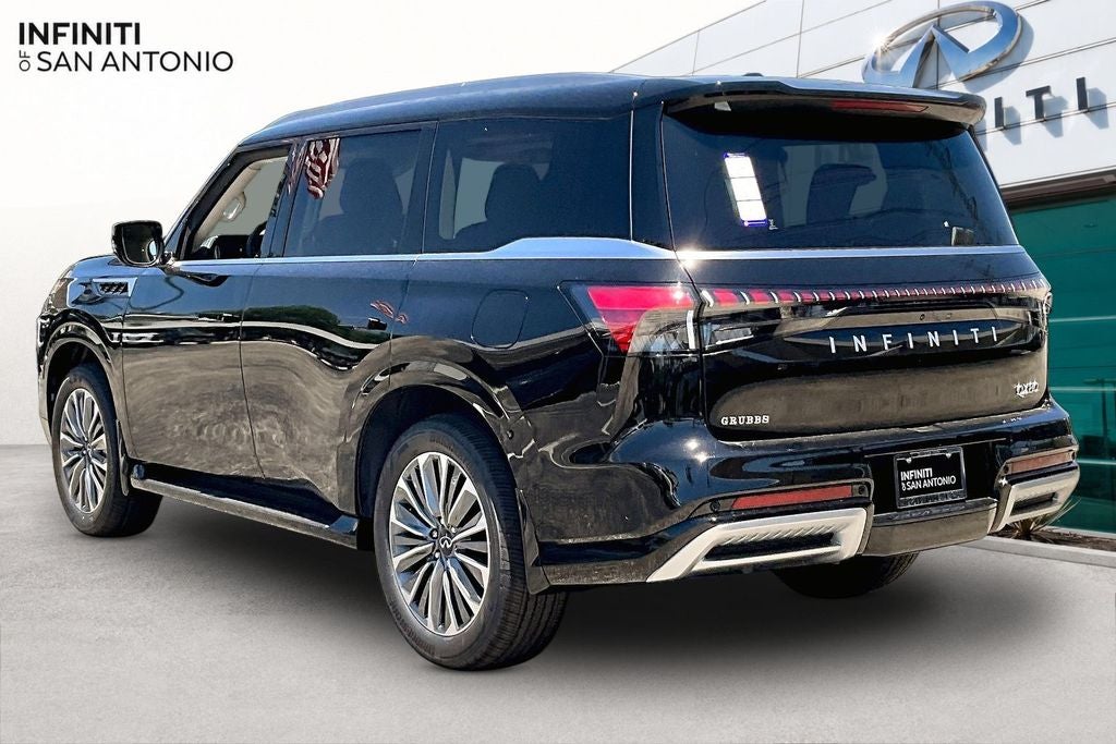 2026 INFINITI QX80 LUXE