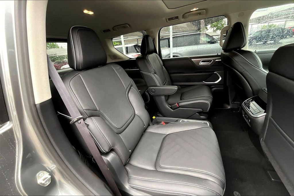 2026 INFINITI QX80 LUXE