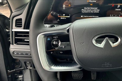 2026 INFINITI QX80 LUXE