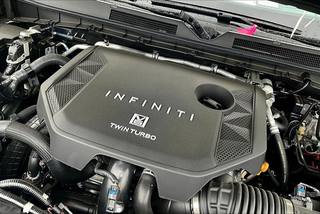 2026 INFINITI QX80 LUXE