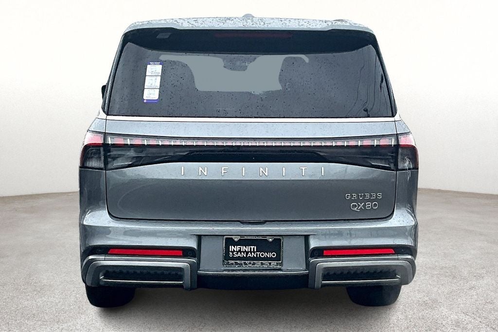 2026 INFINITI QX80 LUXE