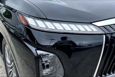 2026 INFINITI QX80 LUXE