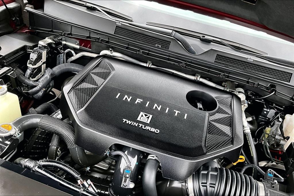 2025 INFINITI QX80 LUXE