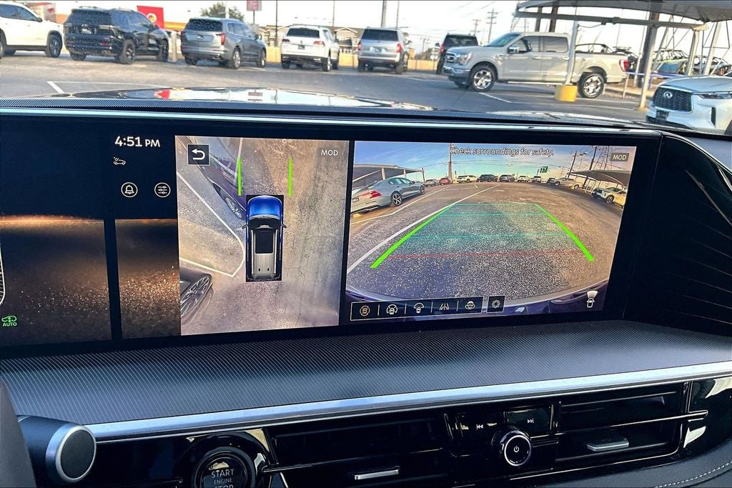 2025 INFINITI QX80 LUXE