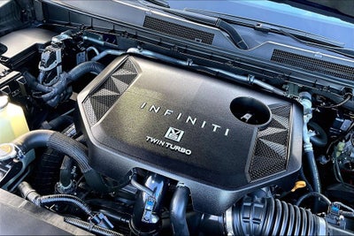 2025 INFINITI QX80 LUXE