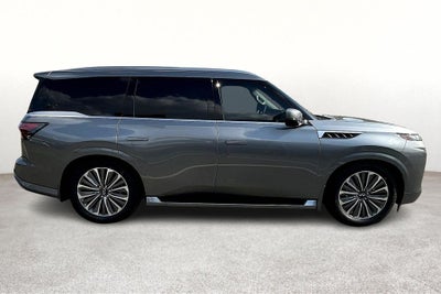 2026 INFINITI QX80 LUXE
