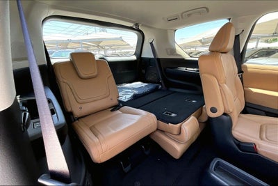 2027 INFINITI QX80 LUXE