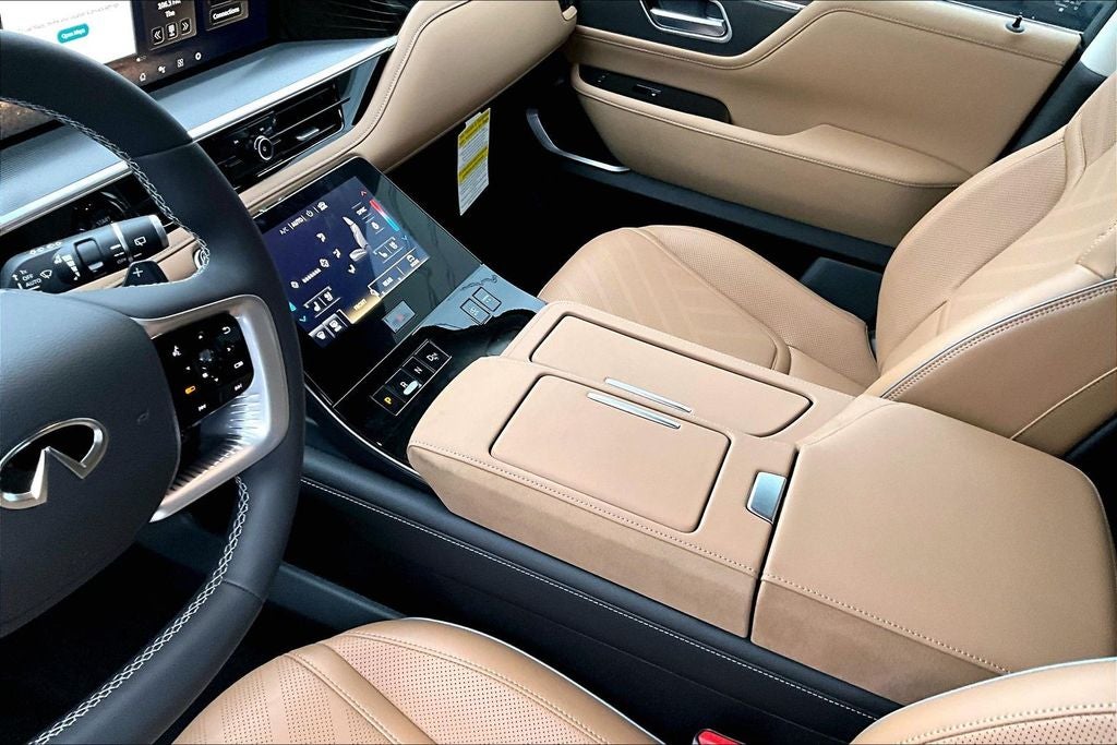 2026 INFINITI QX80 LUXE