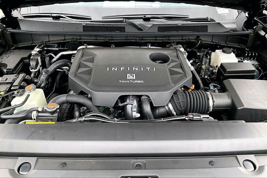 2026 INFINITI QX80 LUXE