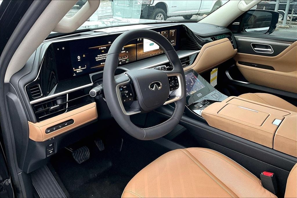 2026 INFINITI QX80 LUXE