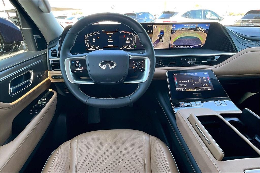2025 INFINITI QX80 LUXE