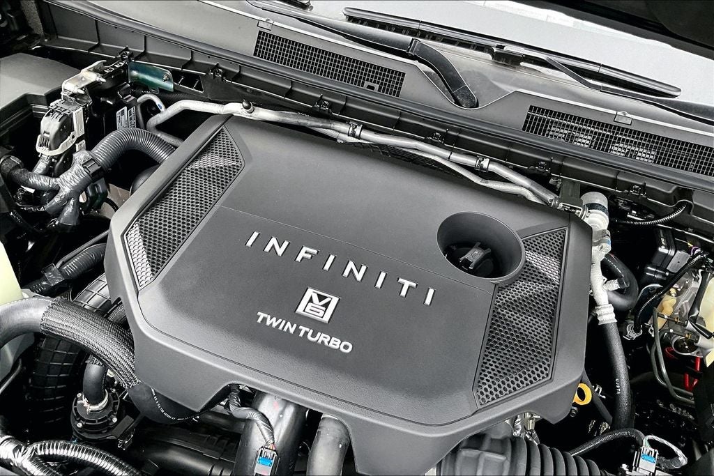 2026 INFINITI QX80 LUXE