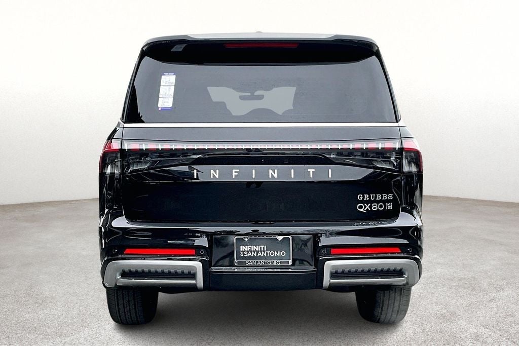 2026 INFINITI QX80 LUXE