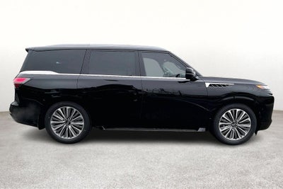 2026 INFINITI QX80 LUXE