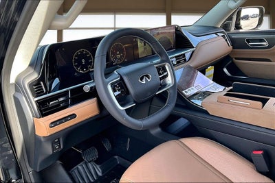 2026 INFINITI QX80 LUXE
