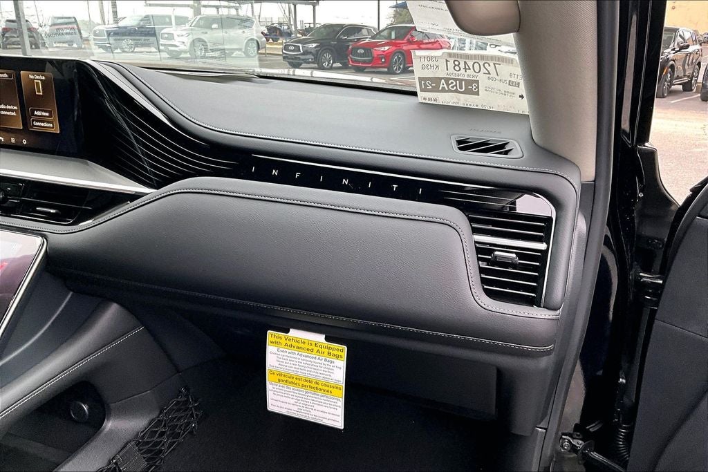 2026 INFINITI QX80 LUXE