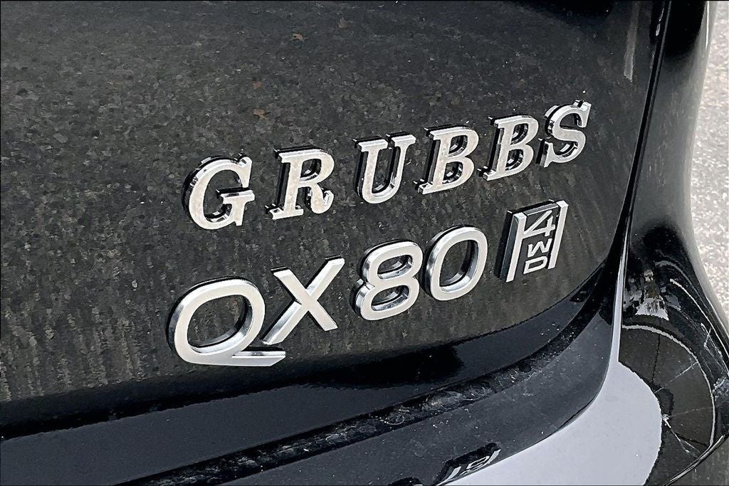2026 INFINITI QX80 LUXE
