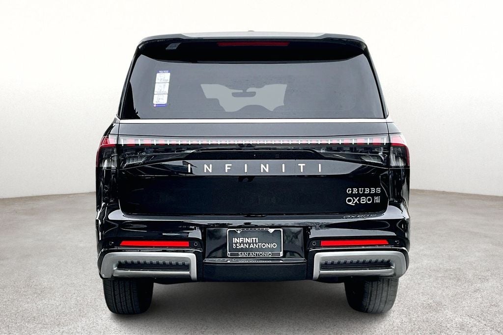 2026 INFINITI QX80 LUXE