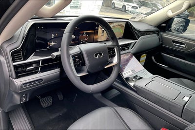 2026 INFINITI QX80 LUXE