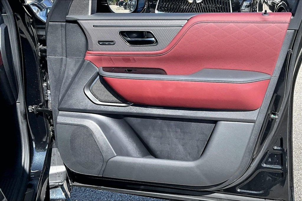 2027 INFINITI QX80 AUTOGRAPH