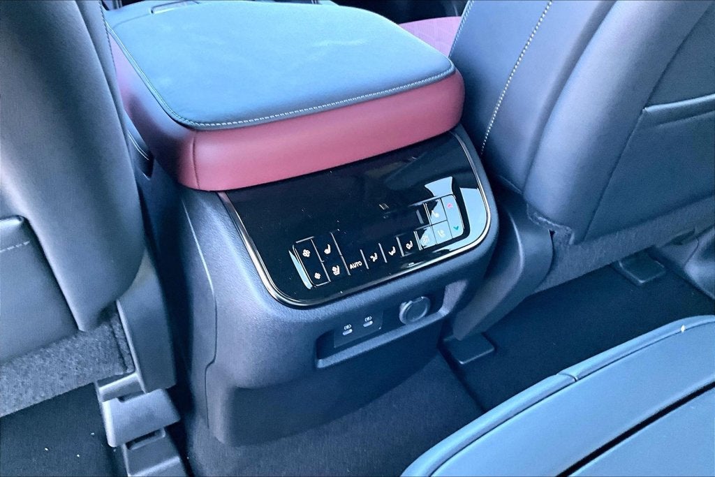 2027 INFINITI QX80 AUTOGRAPH