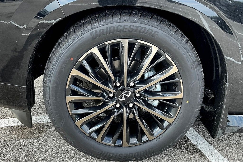 2027 INFINITI QX80 AUTOGRAPH