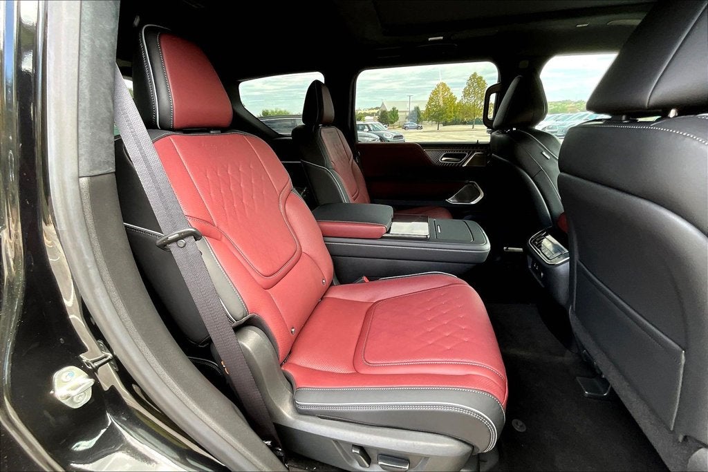 2027 INFINITI QX80 AUTOGRAPH