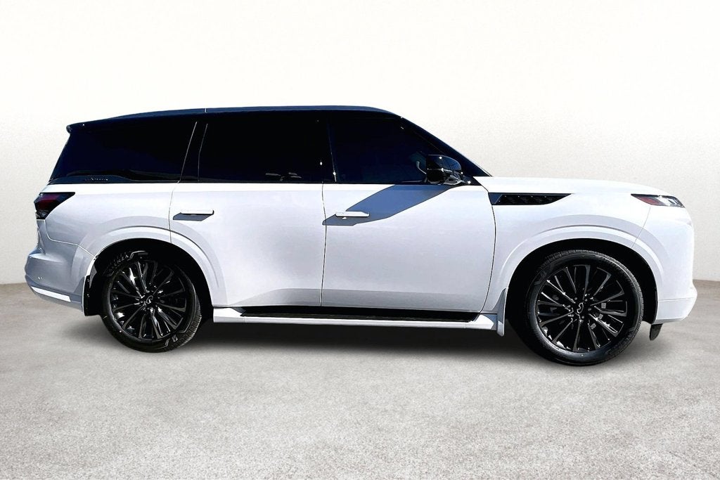 2027 INFINITI QX80 AUTOGRAPH