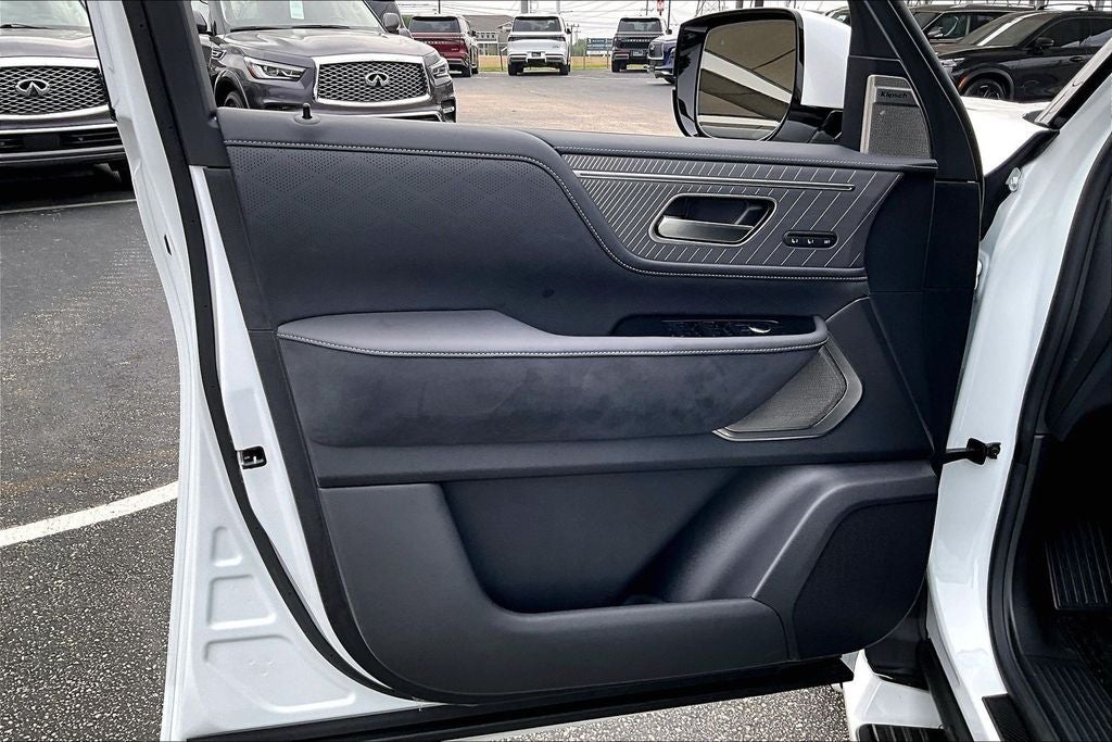 2026 INFINITI QX80 AUTOGRAPH