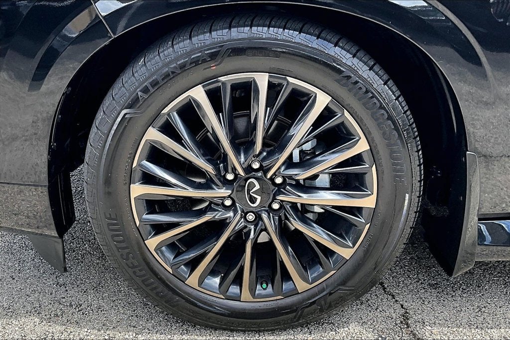 2027 INFINITI QX80 AUTOGRAPH