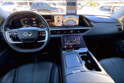2025 INFINITI QX80 SENSORY