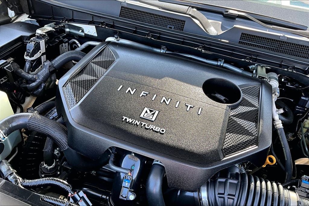 2025 INFINITI QX80 SENSORY