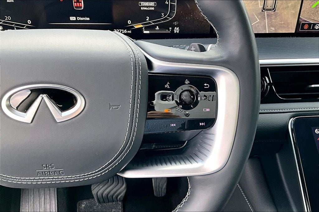 2025 INFINITI QX80 SENSORY