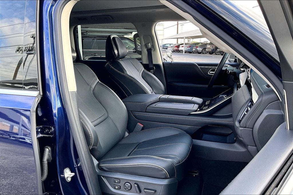 2025 INFINITI QX80 SENSORY