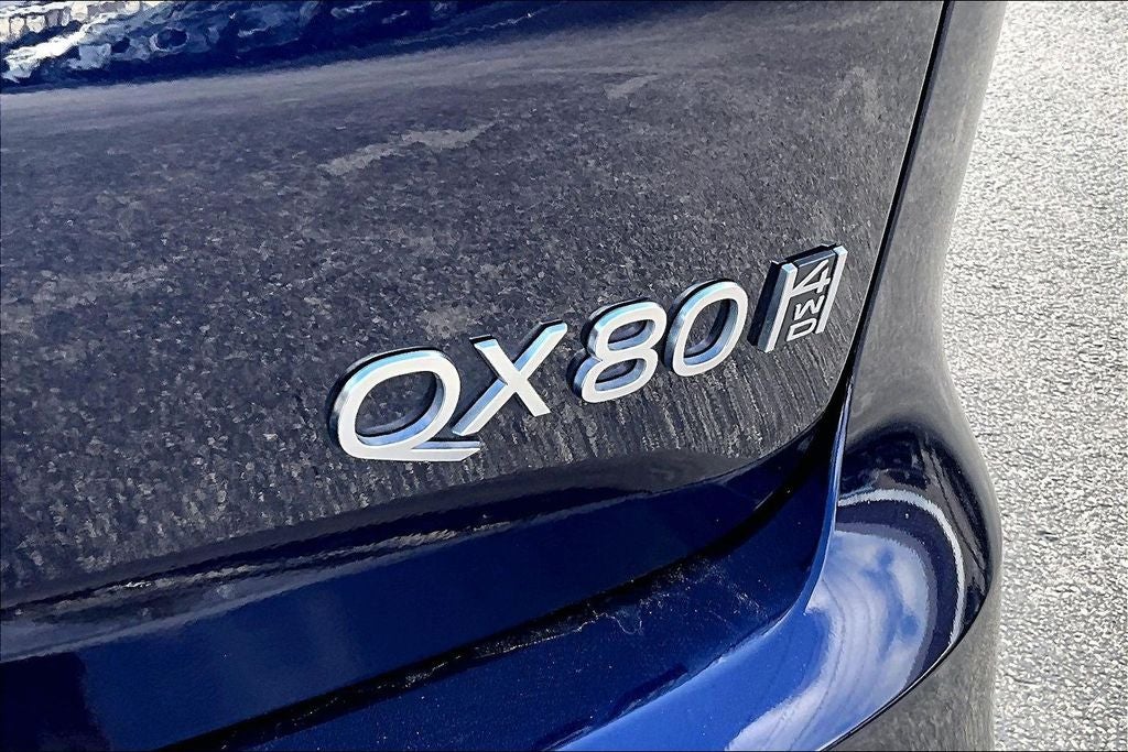 2025 INFINITI QX80 SENSORY