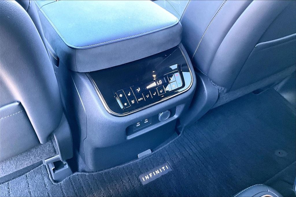 2026 INFINITI QX80 SPORT