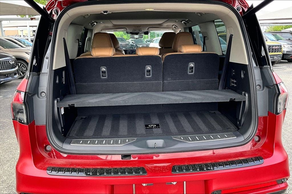 2025 INFINITI QX80 SENSORY