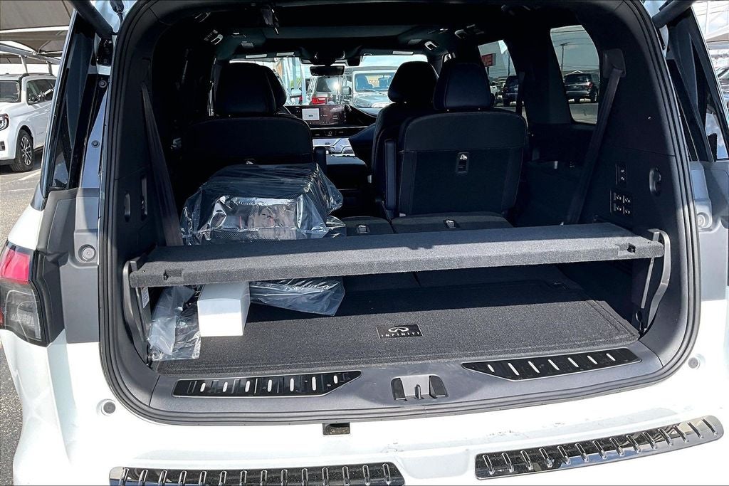 2026 INFINITI QX80 SPORT