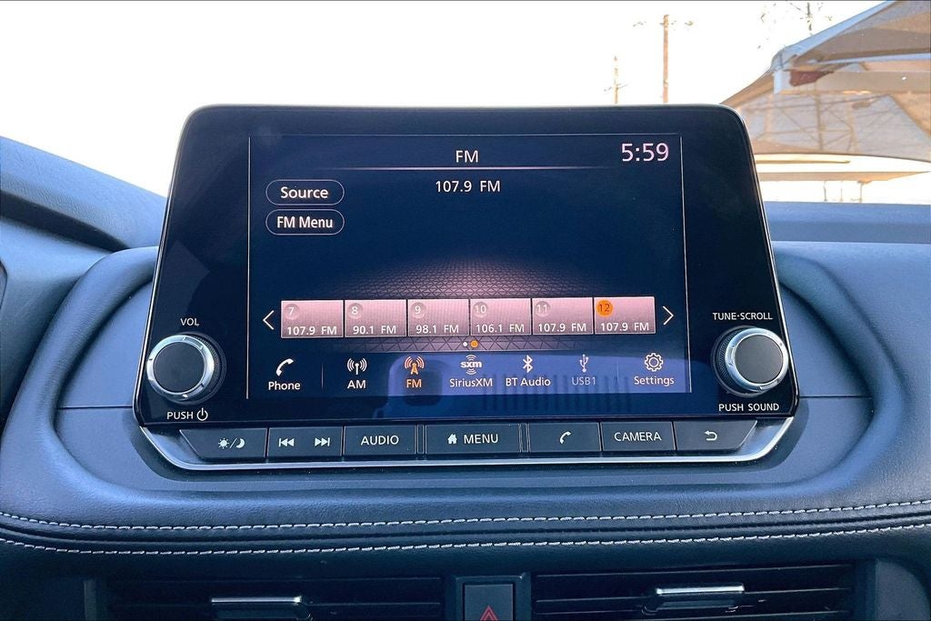 2024 Nissan Rogue SV