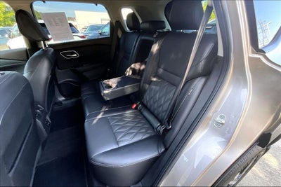 2022 Nissan Rogue Platinum