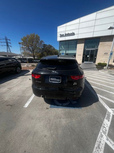 2019 Jaguar F-PACE S