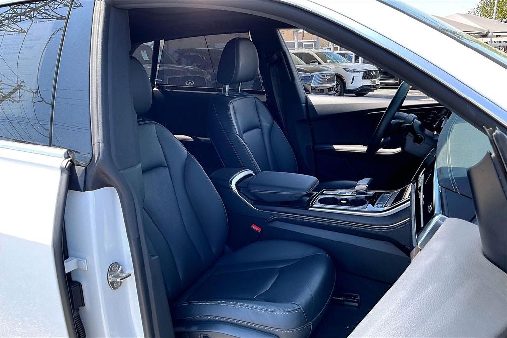 2023 Audi Q8 55 Premium Plus quattro