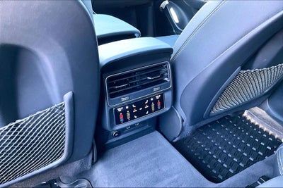2023 Audi Q8 55 Premium Plus quattro